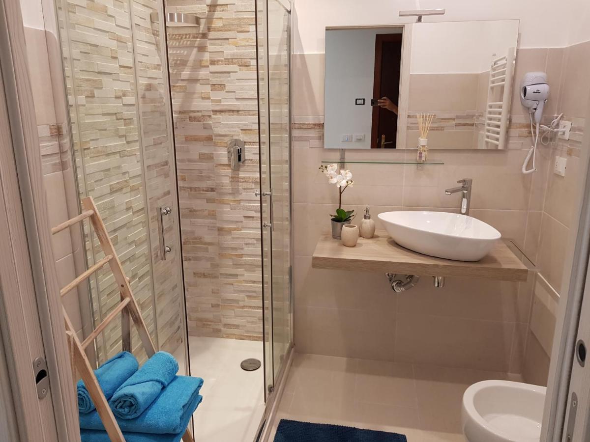 Martin Holiday Apartments Giardini Naxos Dış mekan fotoğraf